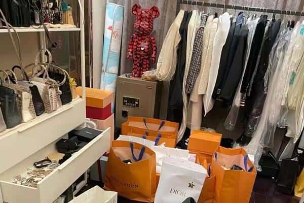 上海市卢湾回收一线品牌衣服